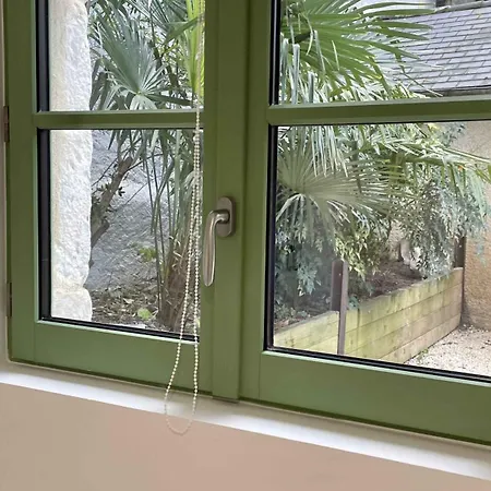 Au Calme Dans Le Quartier Historique Pour 4 Personnes Avec Espace Exterieur 아파트 포