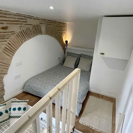 Au Calme Dans Le Quartier Historique Pour 4 Personnes Avec Espace Exterieur 아파트 포