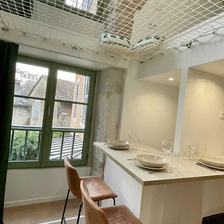 아파트 Au Calme Dans Le Quartier Historique Pour 4 Personnes Avec Espace Exterieur 포