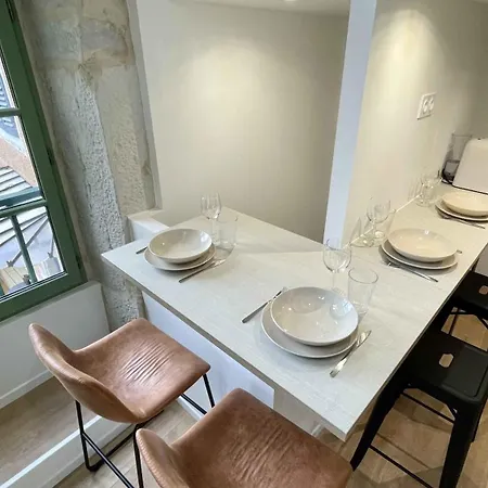 Au Calme Dans Le Quartier Historique Pour 4 Personnes Avec Espace Exterieur *