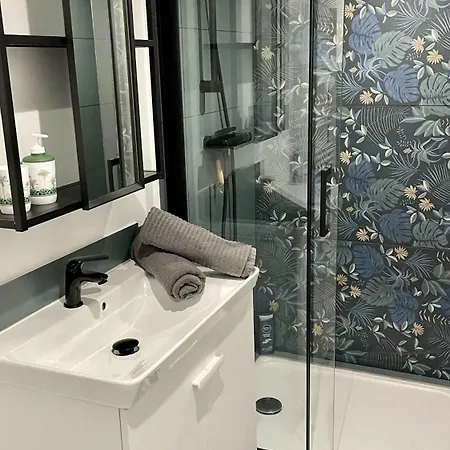 아파트 Au Calme Dans Le Quartier Historique Pour 4 Personnes Avec Espace Exterieur 포