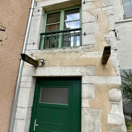아파트 Au Calme Dans Le Quartier Historique Pour 4 Personnes Avec Espace Exterieur